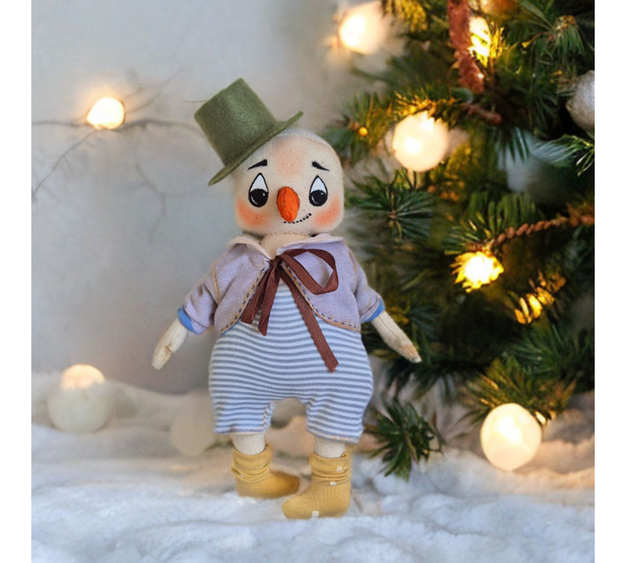 Christmas Snowman Sewing Pattern: 10 Inch Fabric Doll PDF