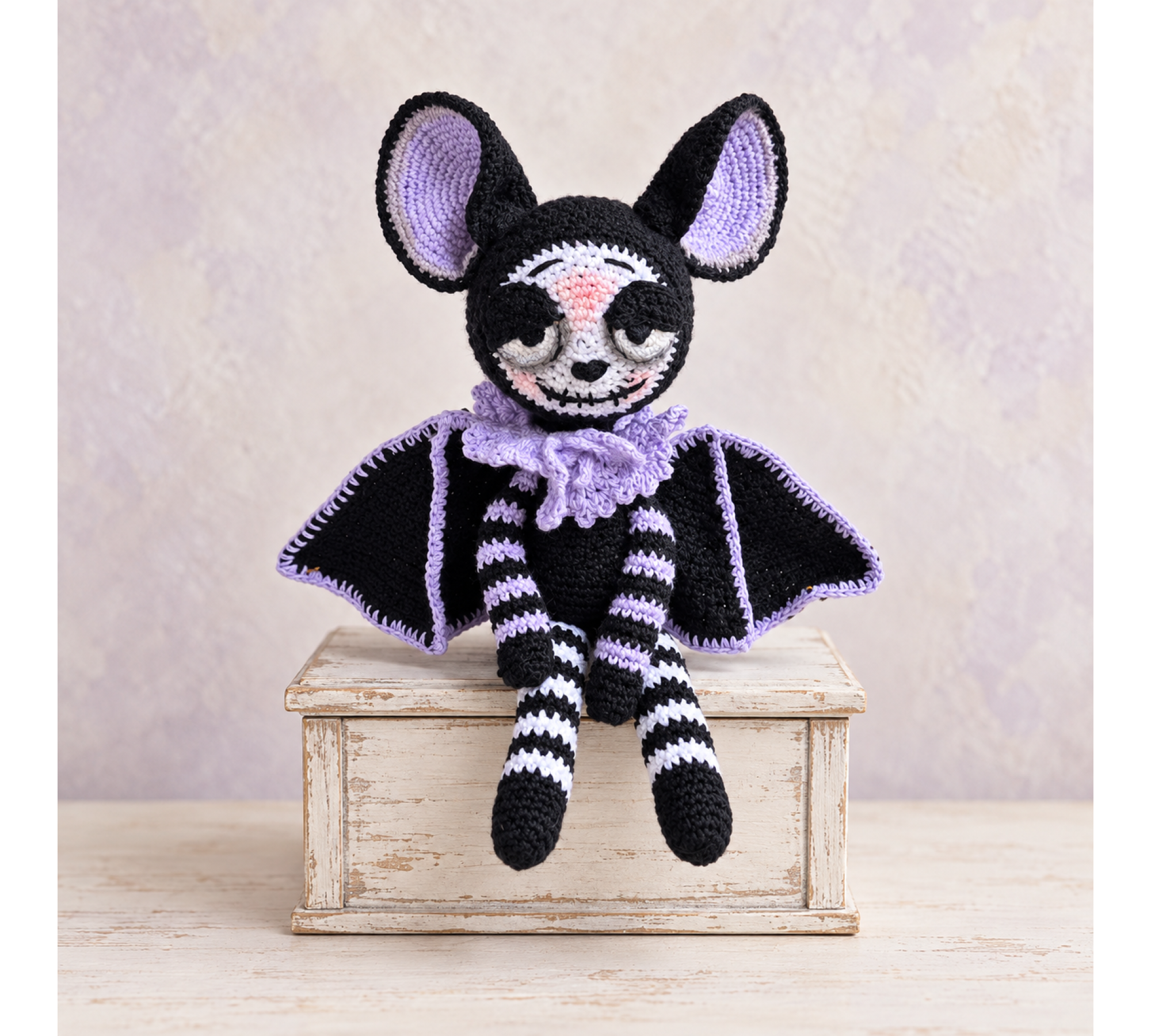 Halloween Bat Crochet Pattern PDF – 8.7 Inch Amigurumi Bat