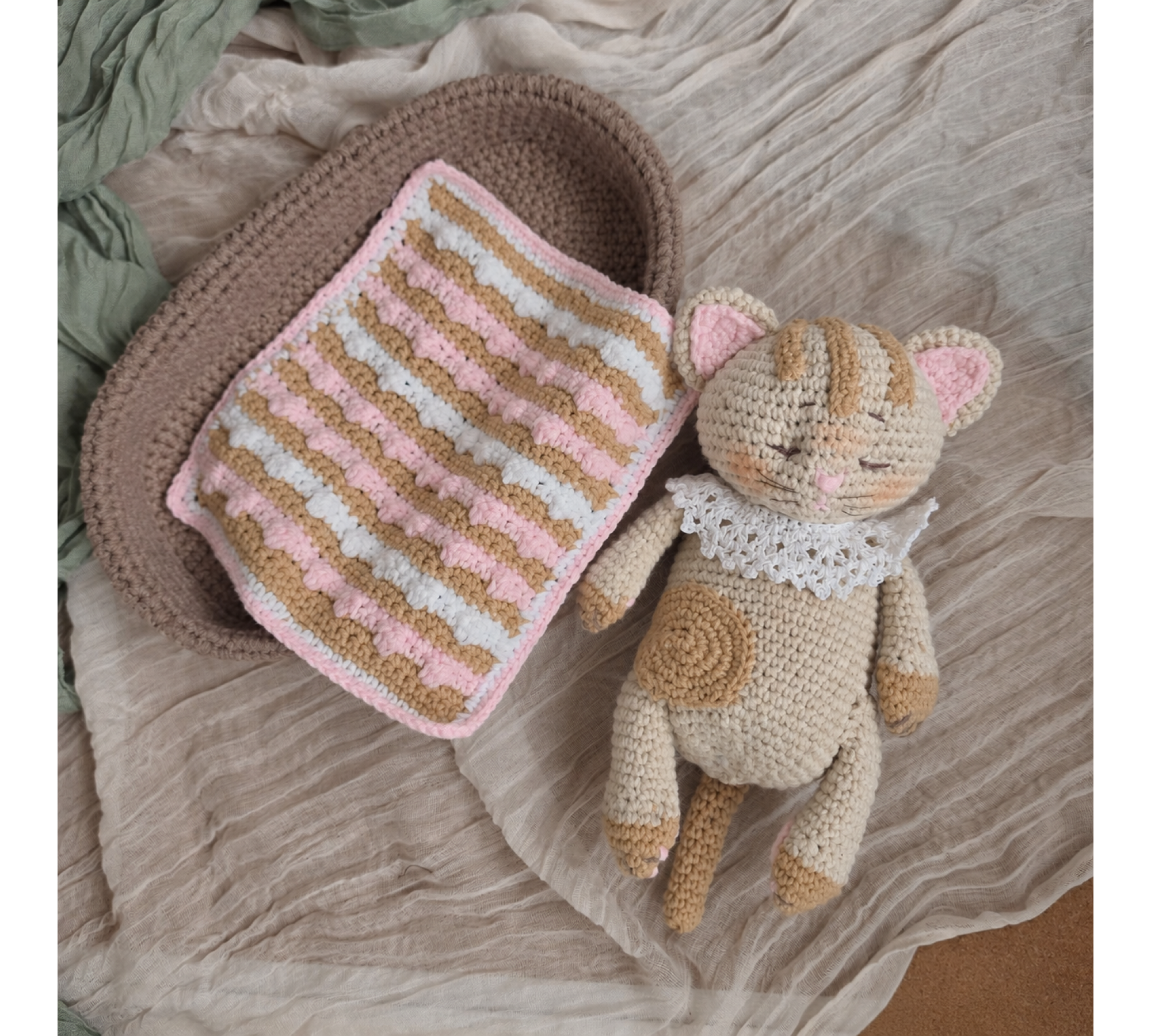 Crochet Amigurumi Cat Pattern PDF – Sleepy Kitten with Basket and Blanket