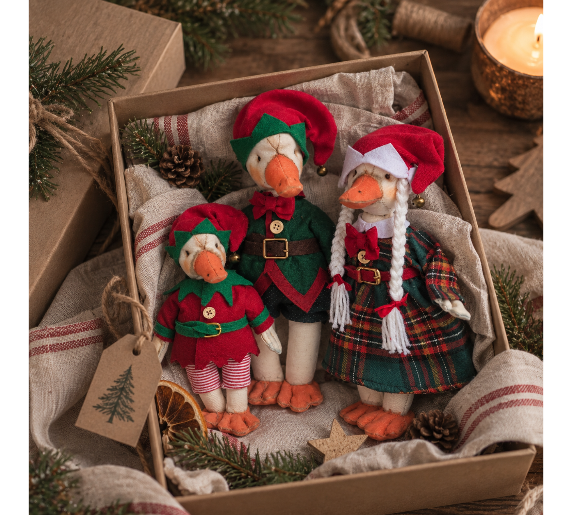 Christmas Goose Sewing Pattern PDF – Goose Family with Elf Clothes