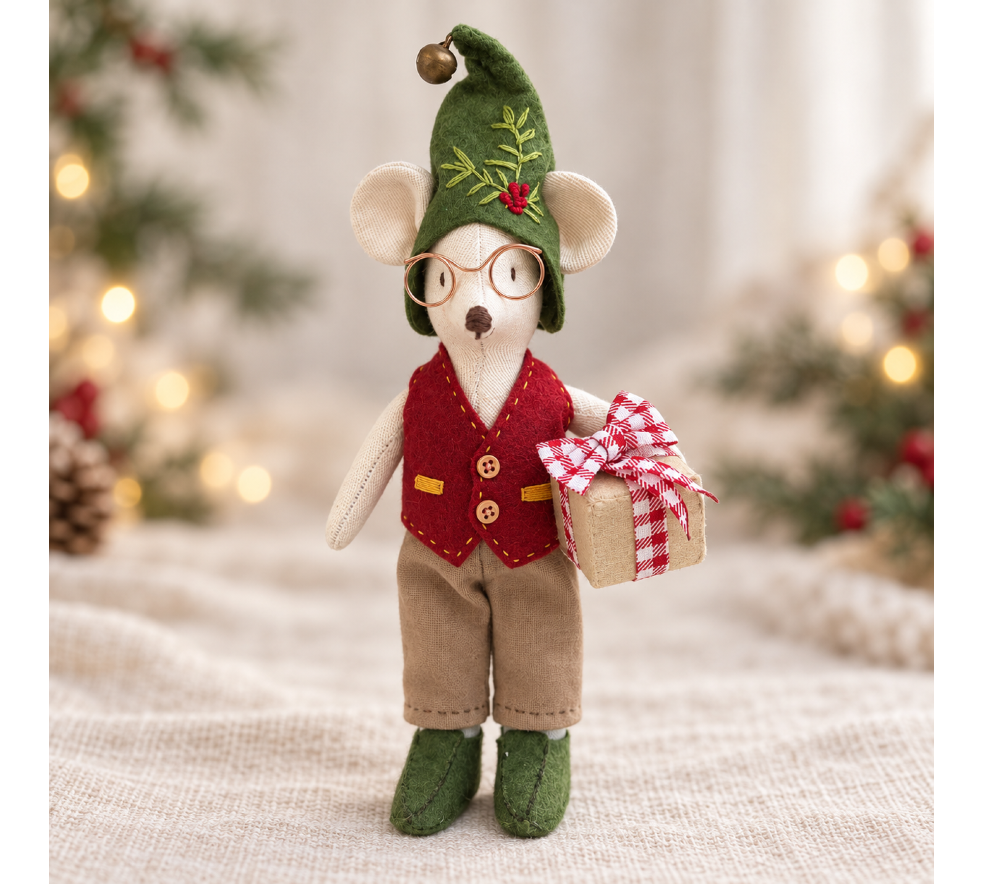 Christmas Mouse Family Sewing Pattern PDF – Retro Outfits & Felt Rocking Horse