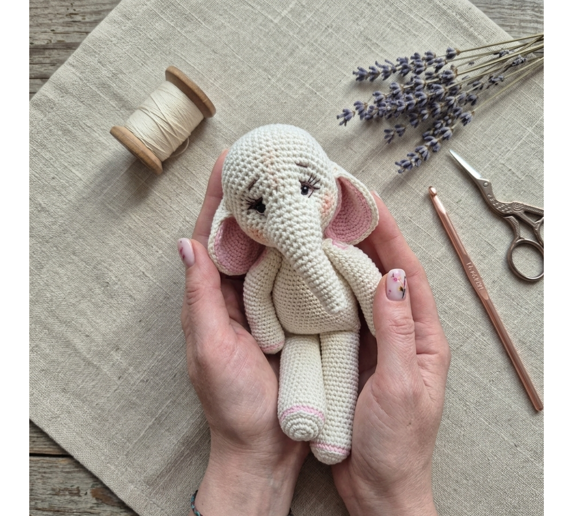 Elephant Crochet Pattern PDF – Amigurumi Elephant Toy 21 cm