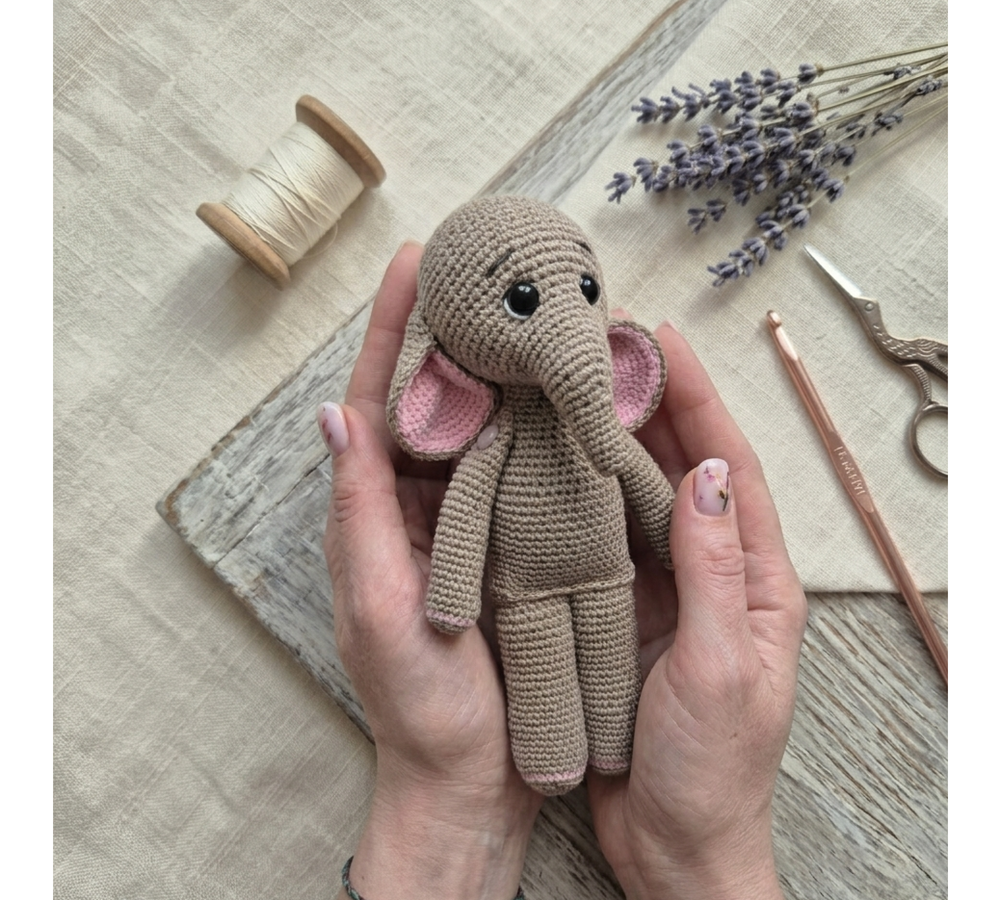 Elephant Crochet Pattern PDF – Amigurumi Elephant Toy 21 cm