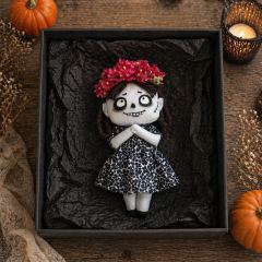 Halloween Witch Doll Sewing Pattern PDF – Hand Sewing Doll (6 inches)