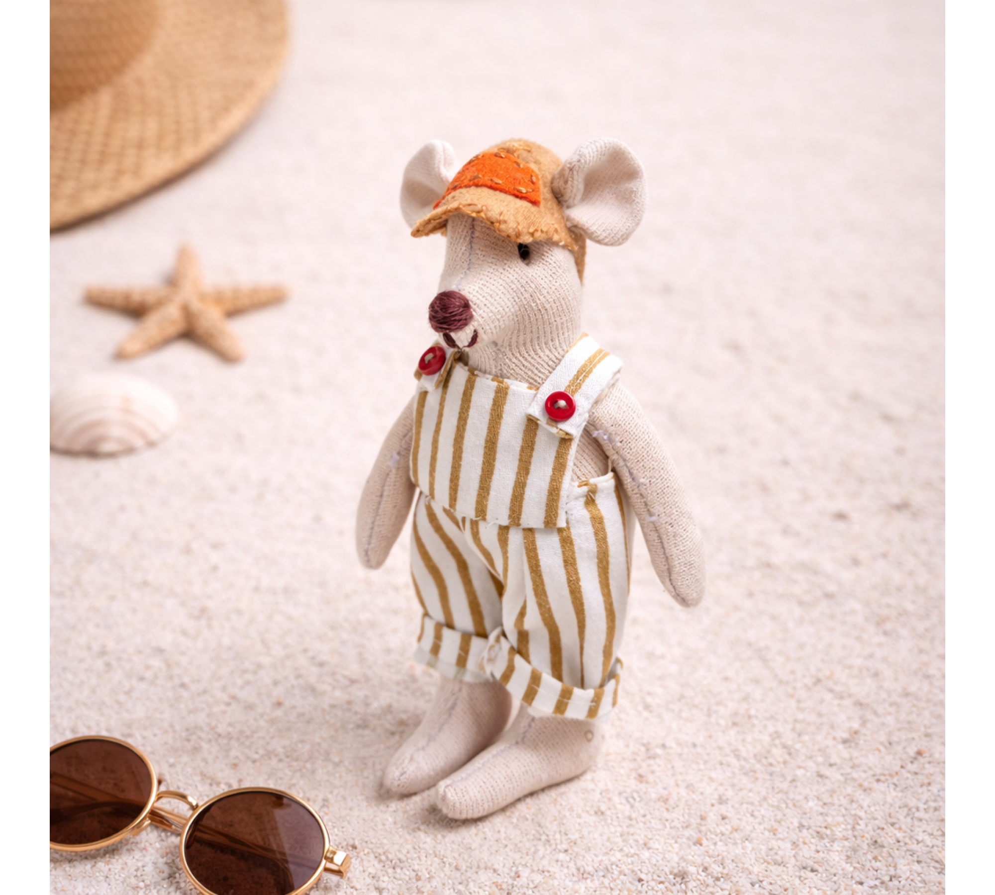 Hawaii Mouse Family Sewing Pattern PDF – Mice with Clothes and Accessories