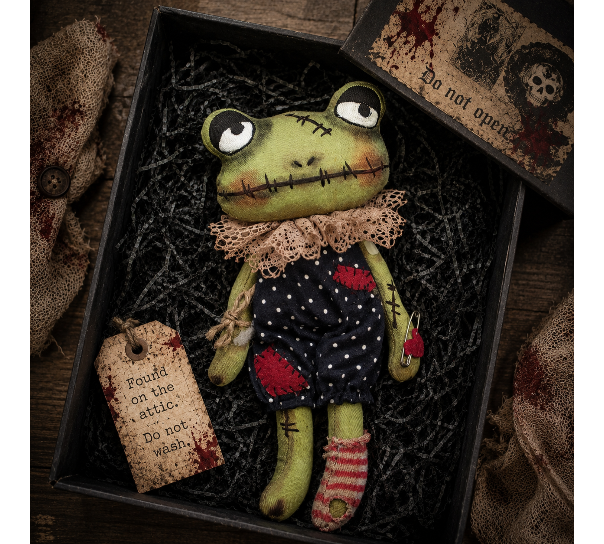 Halloween Frog Doll Sewing Pattern PDF – Primitive Attic Cloth Doll