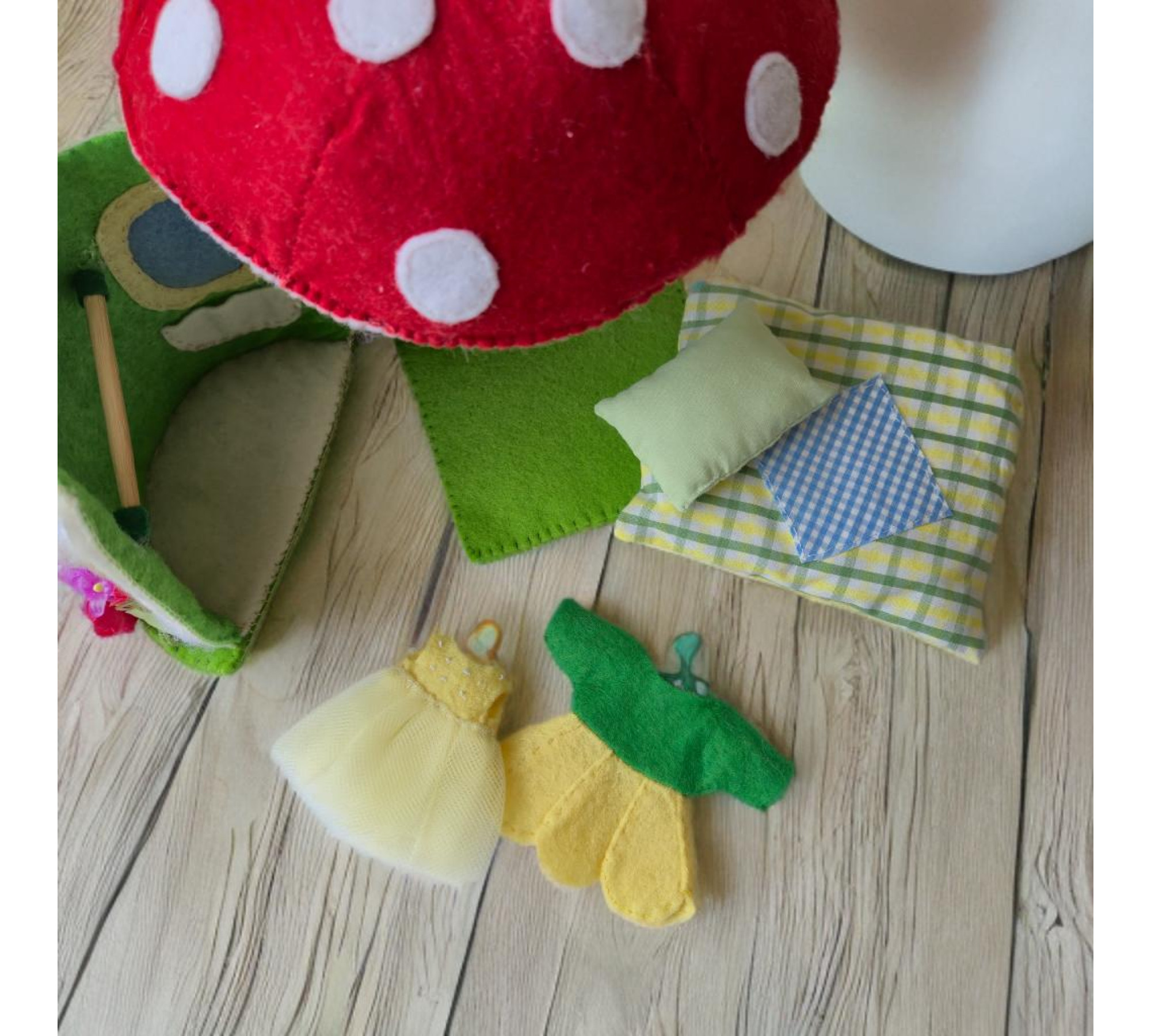 Mushroom Dollhouse Sewing Pattern PDF – Felt Fairy House with Doll and Interior