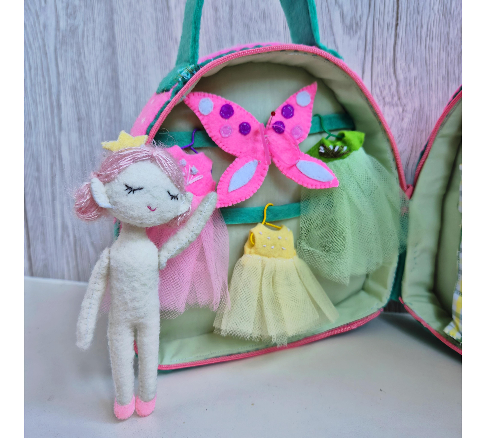 Felt Fairy Dollhouse Sewing Pattern PDF – Travel Toy Bag with Fairy Doll and Unicorn