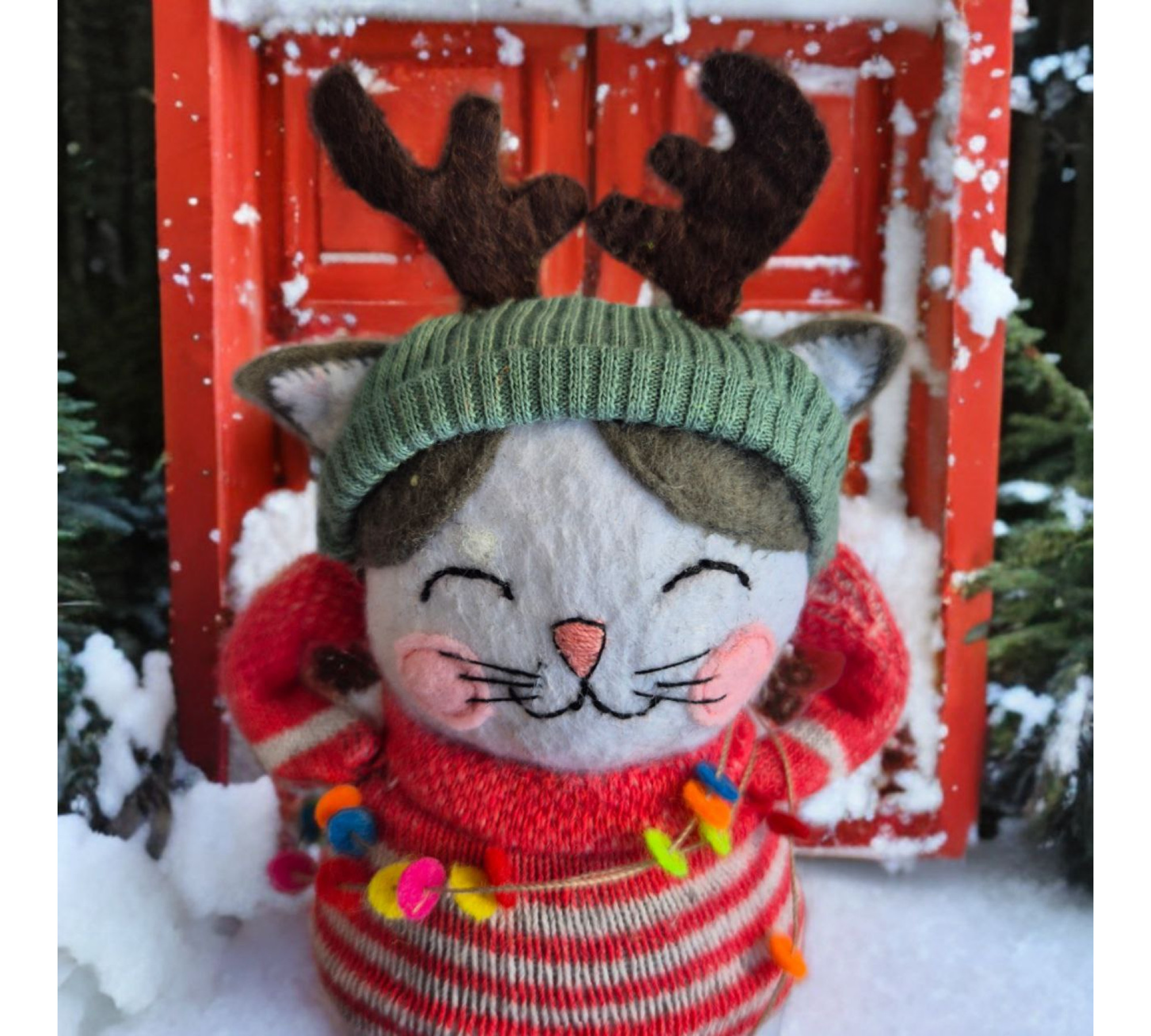 Christmas Cat Felt Sewing Pattern PDF – 6 Inch Doll with Reindeer Hat & Sweater